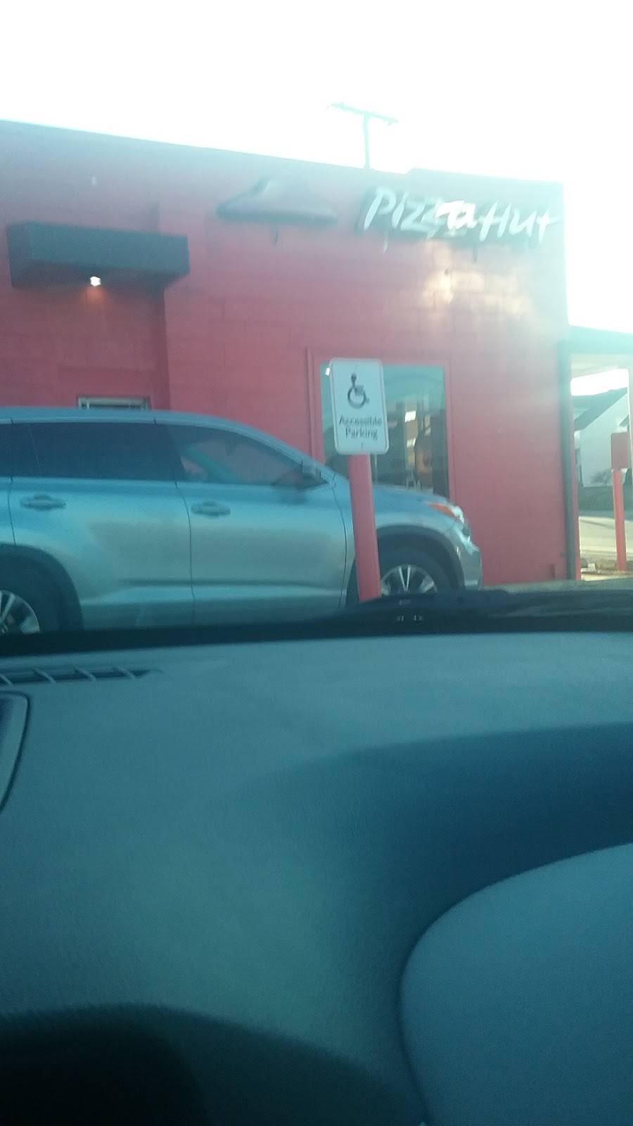 Pizza Hut | restaurant | 2002 Argillite Rd, Flatwoods, KY 41139, USA | 6068341809 OR +1 606-834-1809