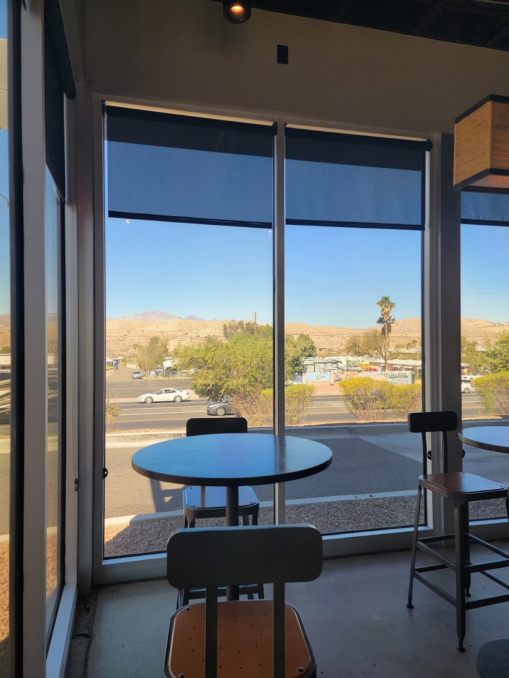 Starbucks | cafe | 1692 AZ-95, Bullhead City, AZ 86442, USA | 9282960216 OR +1 928-296-0216