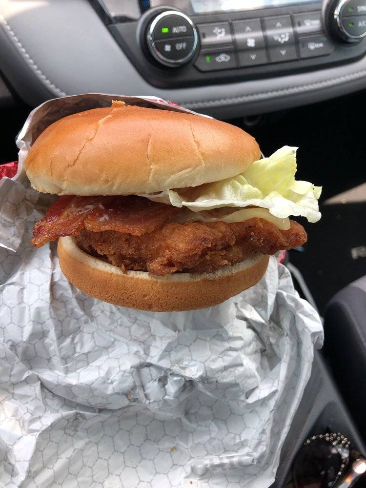 Wendys | restaurant | 3531 N Ponce De Leon Blvd, St. Augustine, FL 32084, USA | 9048254911 OR +1 904-825-4911