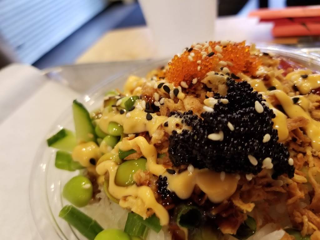 Aloha Poke Co | restaurant | 818 W Fullerton Ave, Chicago, IL 60614, USA | 7736979352 OR +1 773-697-9352