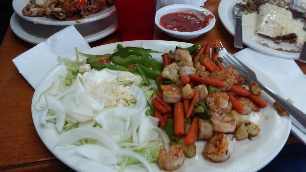 Los Pilares Mexican Restaurant | restaurant | 4791 Navy Rd, Millington, TN 38053, USA | 9018720878 OR +1 901-872-0878