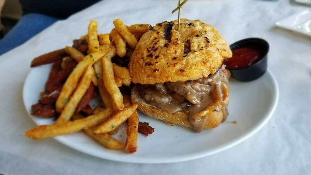 Vue 412 | restaurant | 1200 Grandview Ave, Pittsburgh, PA 15211, USA | 4123811919 OR +1 412-381-1919