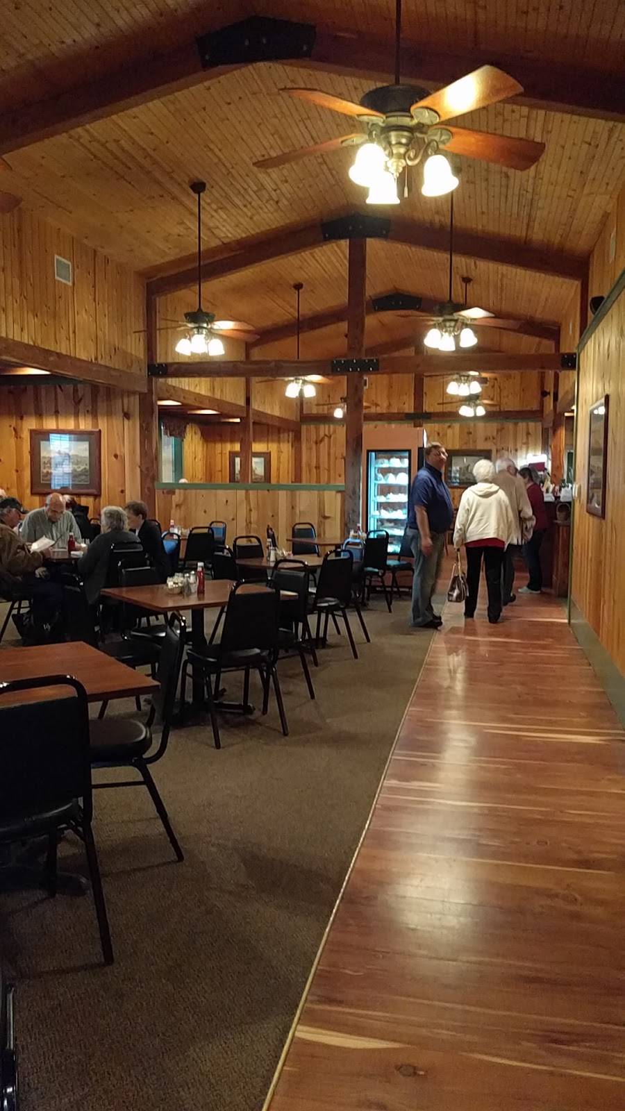 J Ws Steakhouse | restaurant | 122 S Hauptstrasse St, Carmine, TX 78932, USA | 9792784240 OR +1 979-278-4240