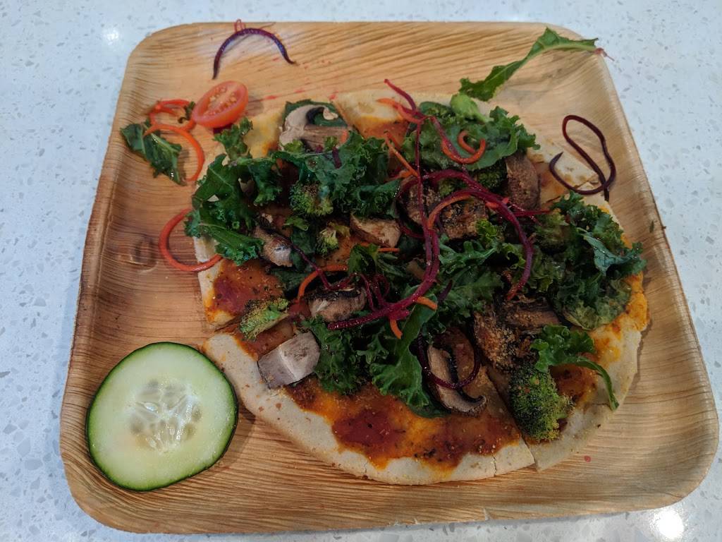 Press + Chill | restaurant | 725 N Woodlake Rd, Kohler, WI 53044, USA | 9202084670 OR +1 920-208-4670