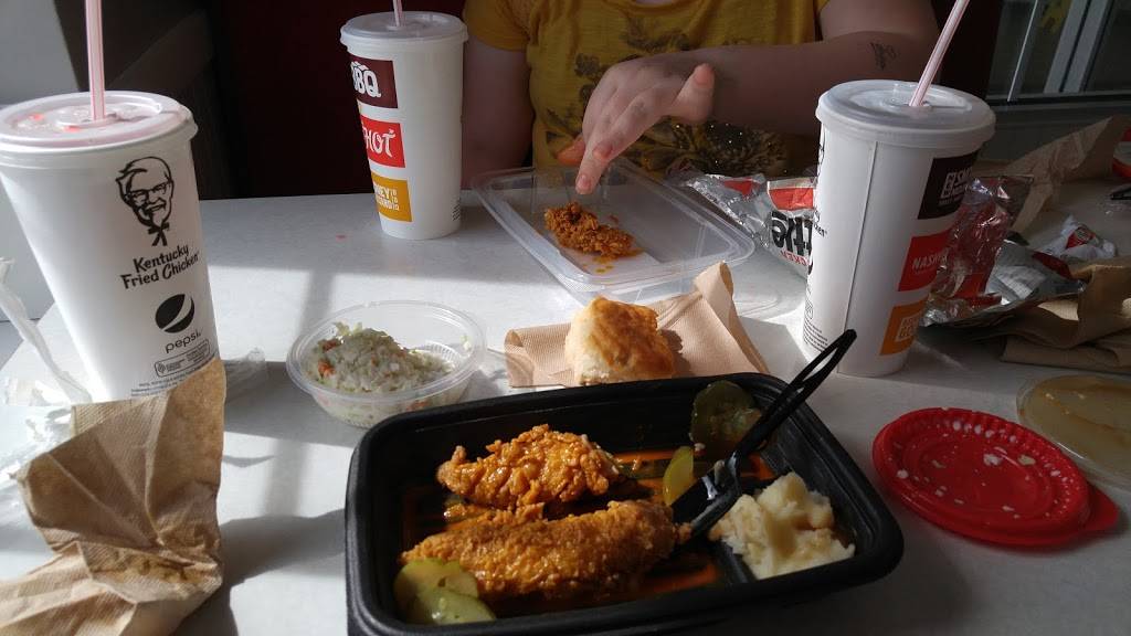 KFC | restaurant | 2104 Broad River Rd, Columbia, SC 29210, USA | 8037724330 OR +1 803-772-4330