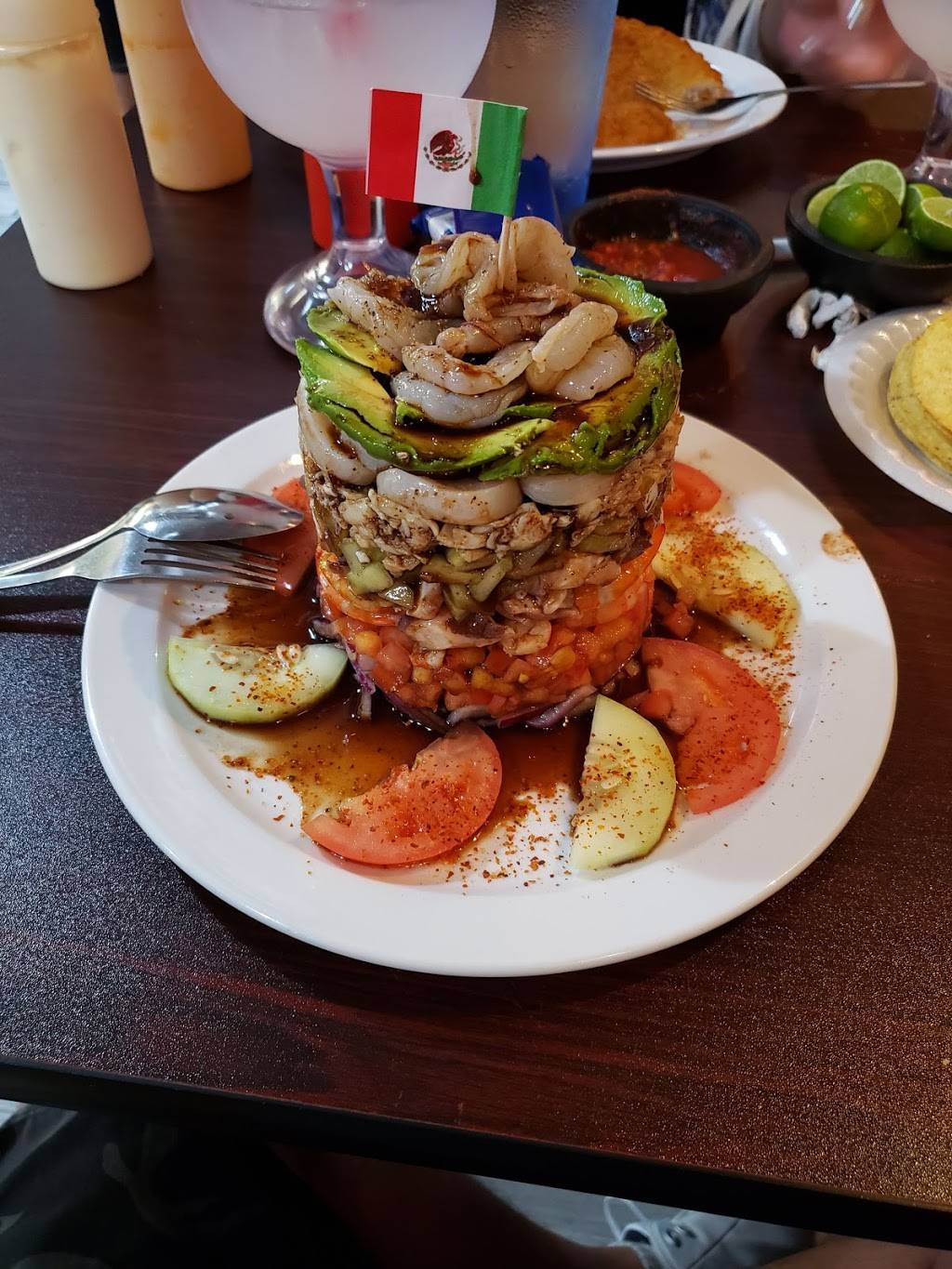 Baja mar seafood market & restaurant | restaurant | 3541 S 12th Ave, Tucson, AZ 85714, USA | 5202747225 OR +1 520-274-7225