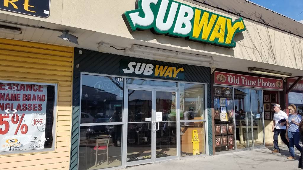 Subway Restaurants | restaurant | 23A Rehoboth Ave, Rehoboth Beach, DE 19971, USA | 3022263340 OR +1 302-226-3340
