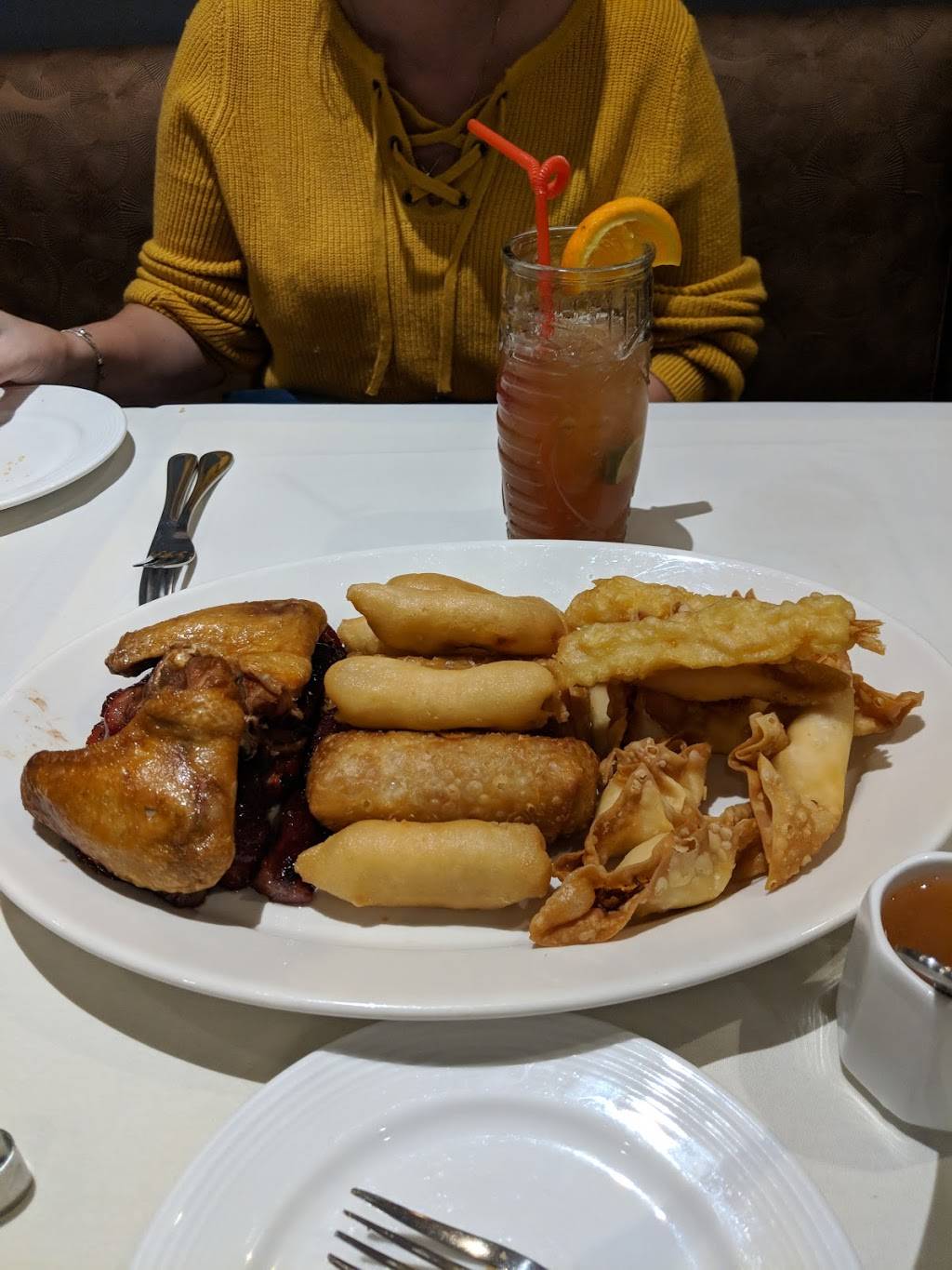 Mai Pearl | restaurant | 121 Main St, Foxborough, MA 02035, USA | 5086982600 OR +1 508-698-2600