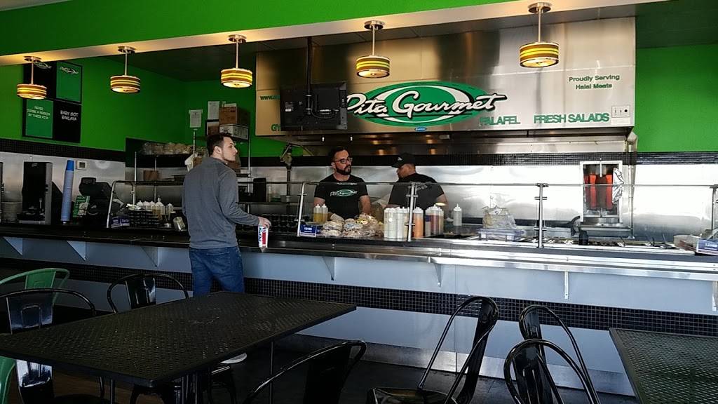 Pita Gourmet | restaurant | 6733 Transit Rd, Buffalo, NY 14221, USA | 7166333303 OR +1 716-633-3303