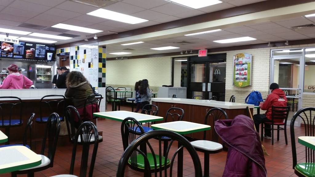 McDonalds | cafe | 72-69 Kissena Blvd, Flushing, NY 11367, USA | 7182634295 OR +1 718-263-4295