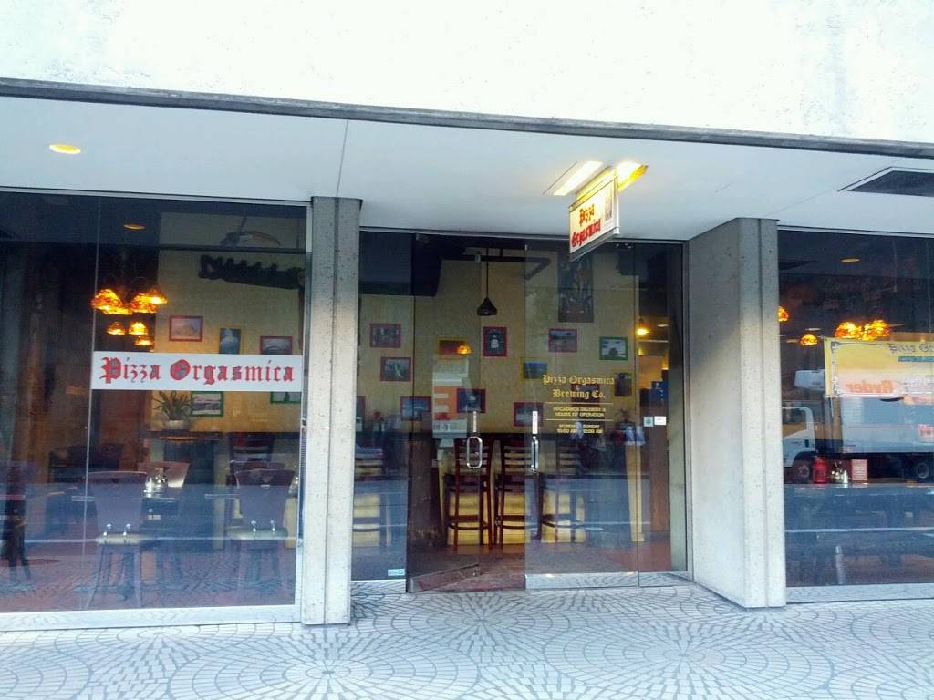 Gochees Pizza | meal delivery | 2 Embarcadero Center, San Francisco, CA 94111, USA | 4158349600 OR +1 415-834-9600