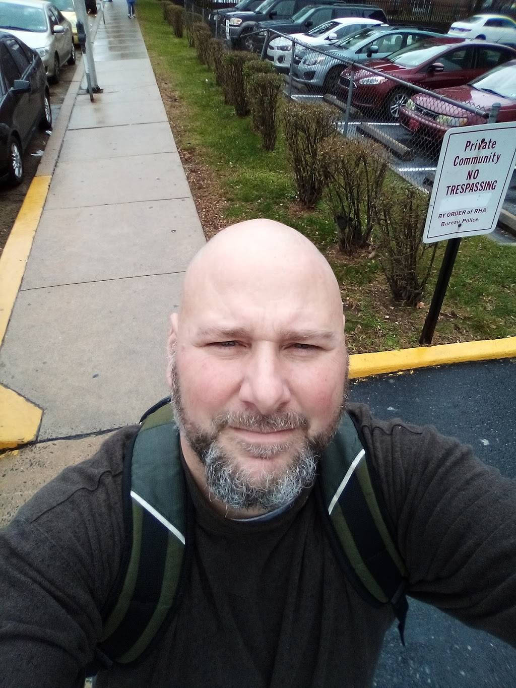 Big Kens Pizza and Subs | restaurant | 1311 Perkiomen Ave, Reading, PA 19602, USA | 6103721001 OR +1 610-372-1001