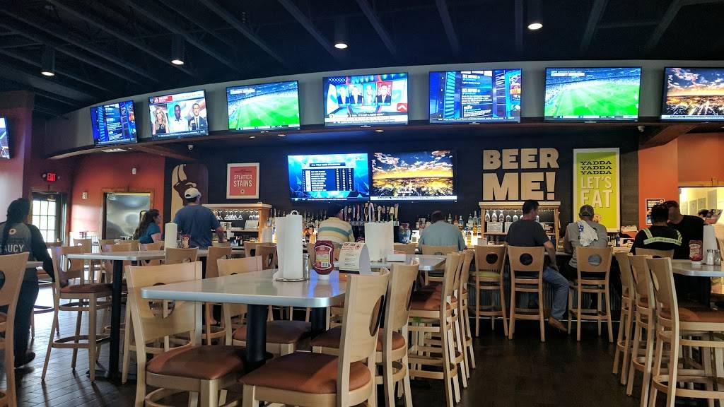 Buffalo Wings & Rings | restaurant | 1939 Roschman Ave, Lima, OH 45804, USA | 4192229464 OR +1 419-222-9464