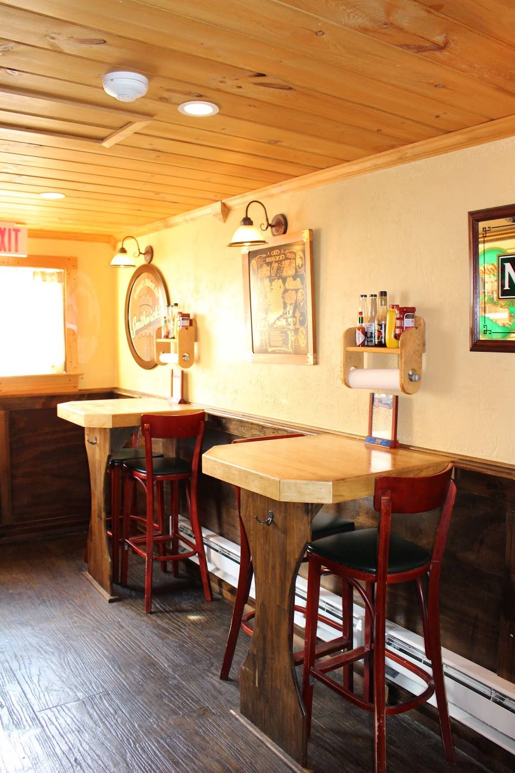 Chieftain Pub & Restaurant | restaurant | 23 Washington St, Plainville, MA 02762, USA | 5086439031 OR +1 508-643-9031