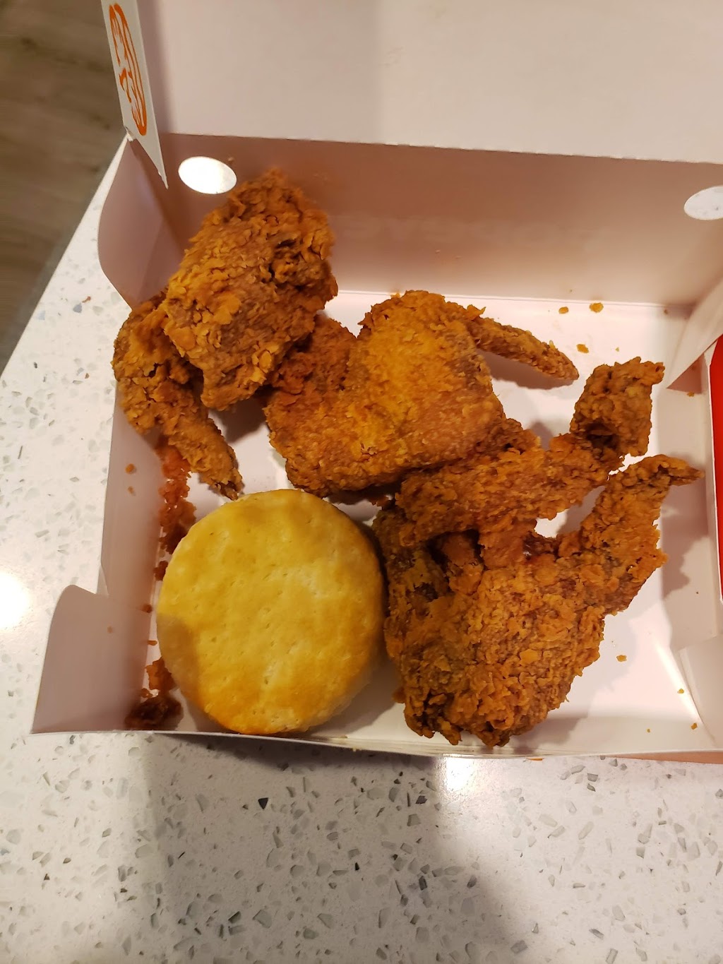 Popeyes Louisiana Kitchen | restaurant | 1301 N Cyn Crk Pkwy, Spanish Fork, UT 84660, USA | 3852002629 OR +1 385-200-2629