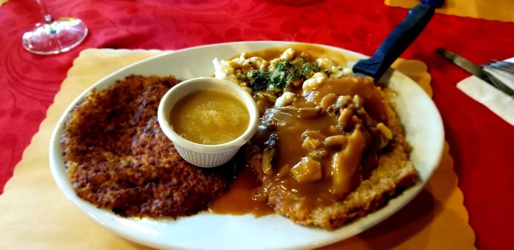 Dreamland Palace German Restaurant | restaurant | 3043 IL-156, Waterloo, IL 62298, USA | 6189399922 OR +1 618-939-9922