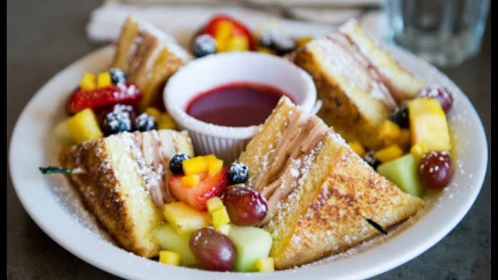 Truly Scrumptious | restaurant | 7205 Estero Blvd, Fort Myers Beach, FL 33931, USA | 2397652200 OR +1 239-765-2200