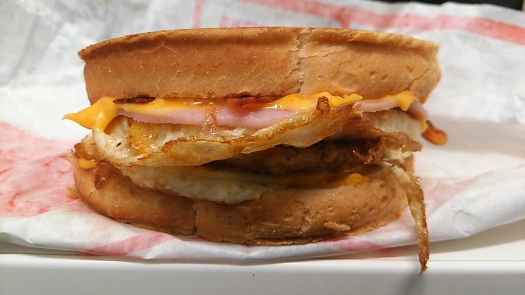 Jack in the Box | restaurant | 9680 Business Park Dr, Sacramento, CA 95827, USA | 9163661988 OR +1 916-366-1988