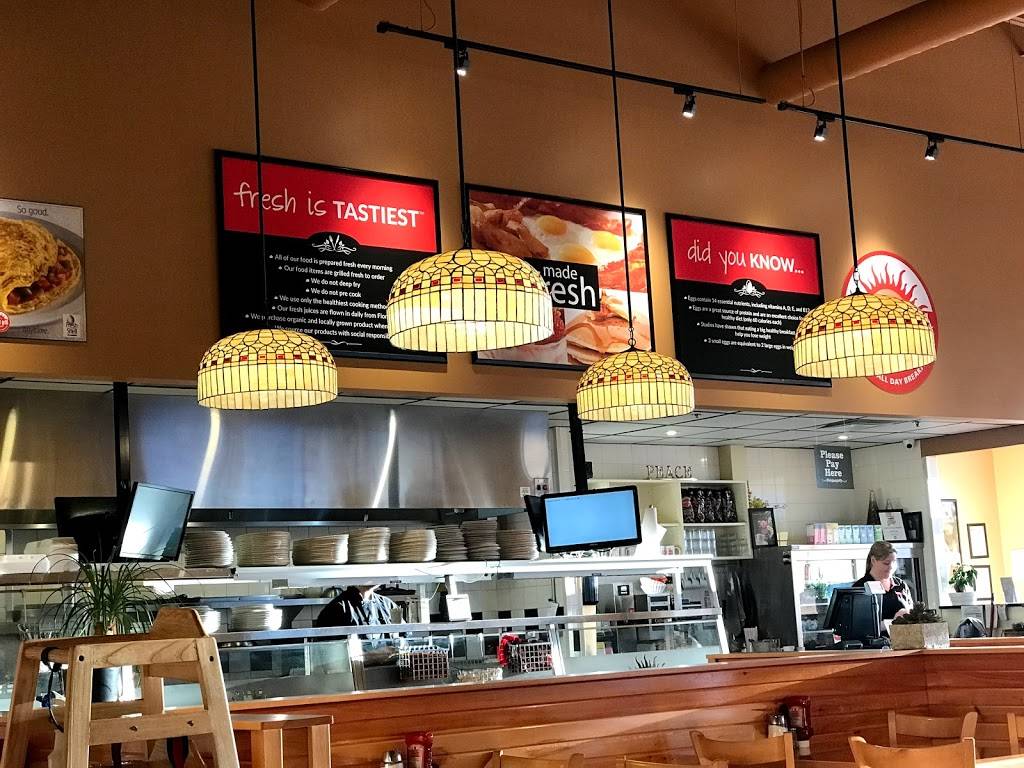 Sunset Grill | restaurant | 235 Ira Needles Blvd, Kitchener, ON N2N 0B5, Canada | 5195781124 OR +1 519-578-1124