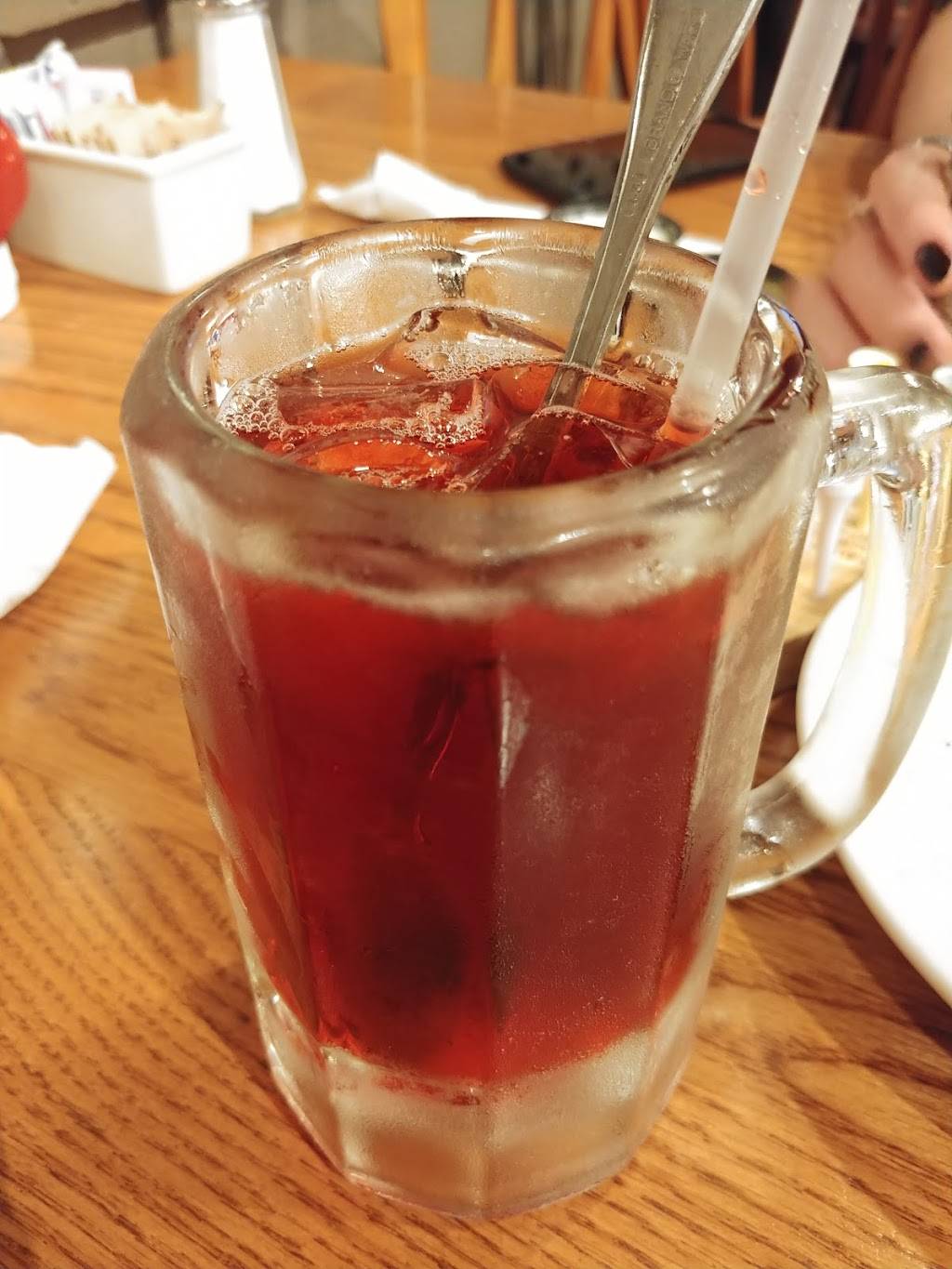 Cracker Barrel Old Country Store | restaurant | 10132 Airport Pkwy, Kingsport, TN 37663, USA | 4233239212 OR +1 423-323-9212