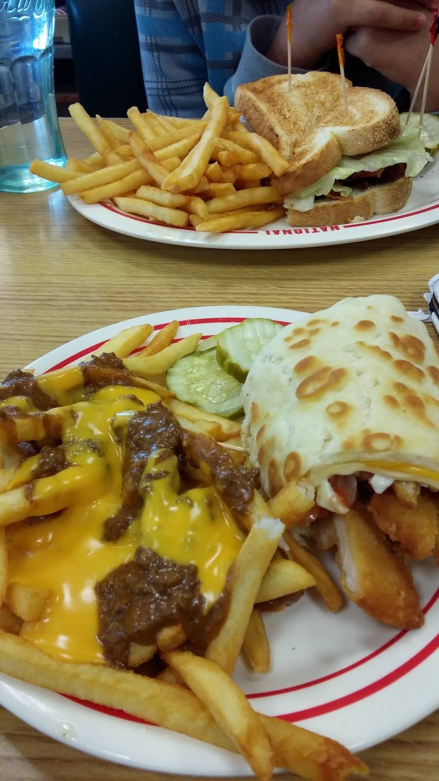 National Coney Island | restaurant | 27027 Gratiot Ave, Roseville, MI 48066, USA | 5867762933 OR +1 586-776-2933