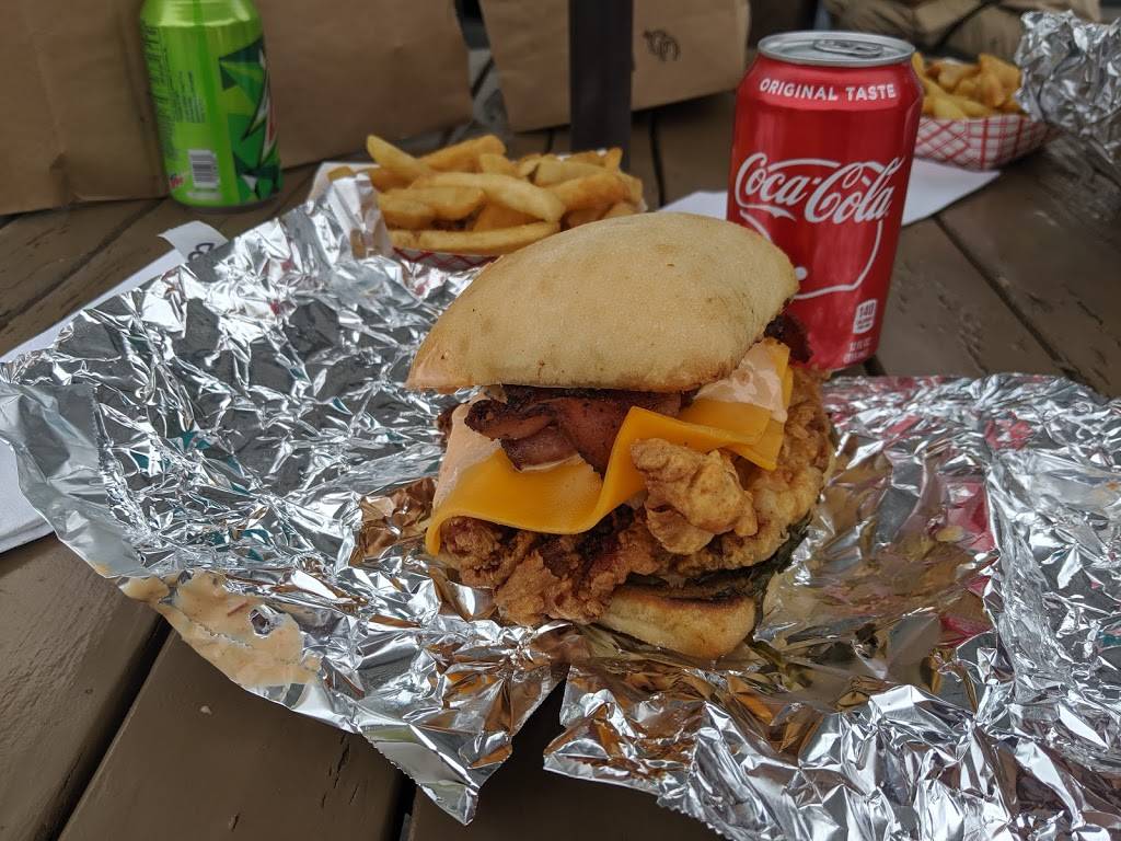 Peppered Pig | restaurant | 11110 Memorial Pkwy SW, Huntsville, AL 35803, USA | 4079276591 OR +1 407-927-6591