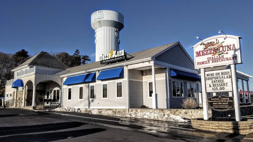 Mezza Luna Restaurant | restaurant | 253 Main St, Buzzards Bay, MA 02532, USA | 5087594667 OR +1 508-759-4667