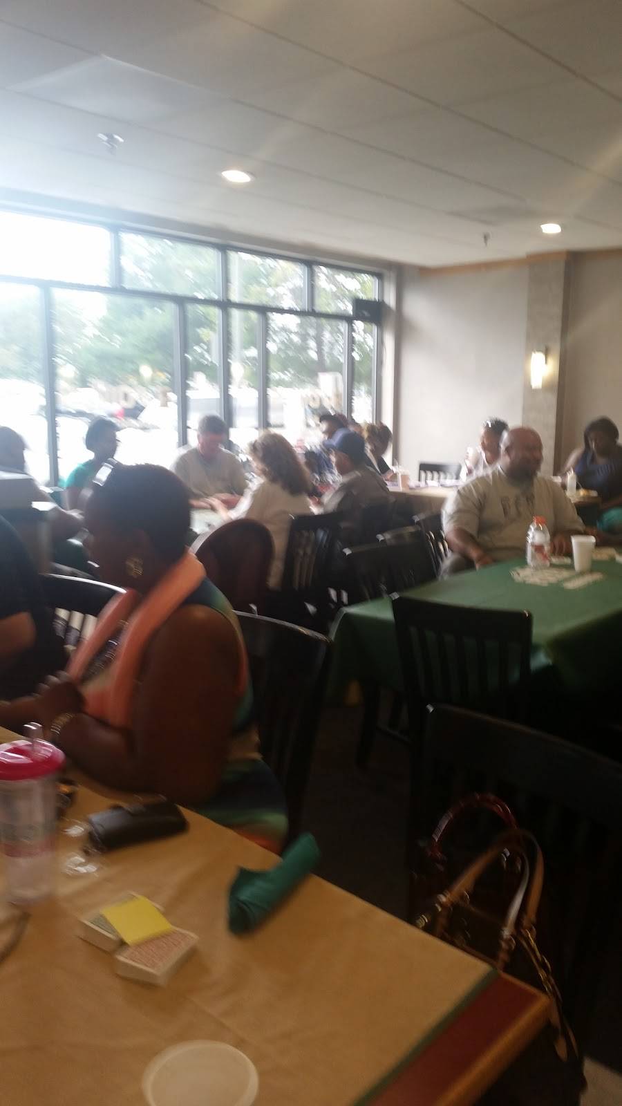 JOllies Restaurant | meal takeaway | 9023 Annapolis Rd, Lanham, MD 20706, USA | 3015771548 OR +1 301-577-1548