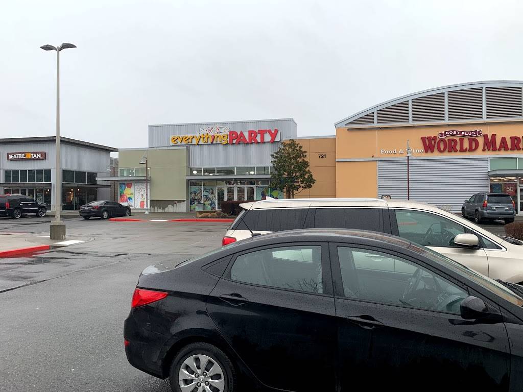 Wingstop | restaurant | 804 N Landing Way ste a, Renton, WA 98057, USA | 4252078659 OR +1 425-207-8659