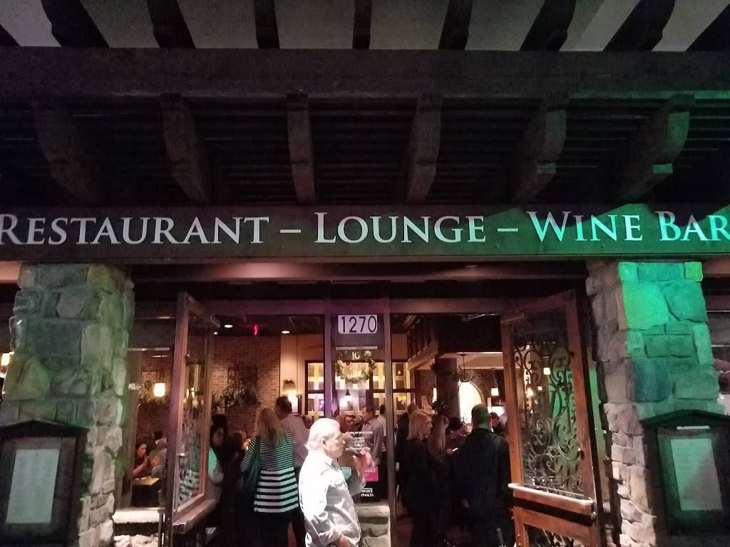 The Vineyard Wine Company | restaurant | 1140 Townpark Ave #1260, Lake Mary, FL 32746, USA | 4078339463 OR +1 407-833-9463