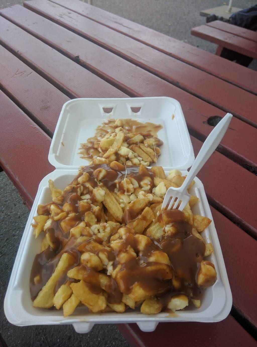 S&S Fries | restaurant | 2283-2421 Greenbank Rd, Nepean, ON K2J 2B2, Canada | 6137968828 OR +1 613-796-8828