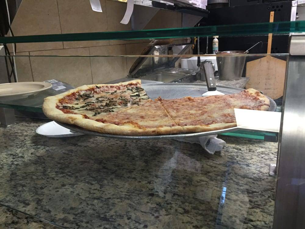Raymonds Pizza | meal delivery | 1400 Kings Hwy N, Cherry Hill, NJ 08034, USA | 8568570500 OR +1 856-857-0500