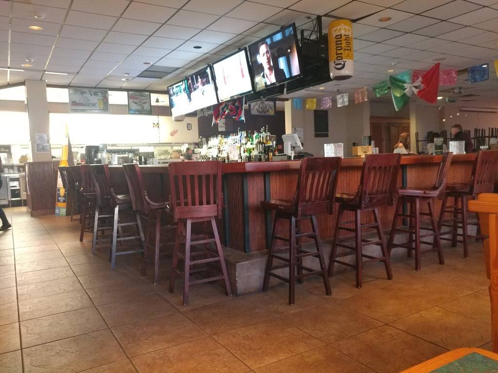 La Fonda Mexican Kitchen | restaurant | 3150 Elizabeth Lake Rd, Waterford Twp, MI 48328, USA | 2482217617 OR +1 248-221-7617