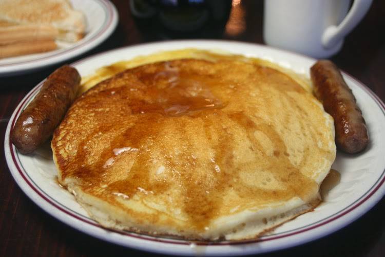 Deli King Restaurant | meal takeaway | 885 Main St, Tewksbury, MA 01876, USA | 9788583855 OR +1 978-858-3855