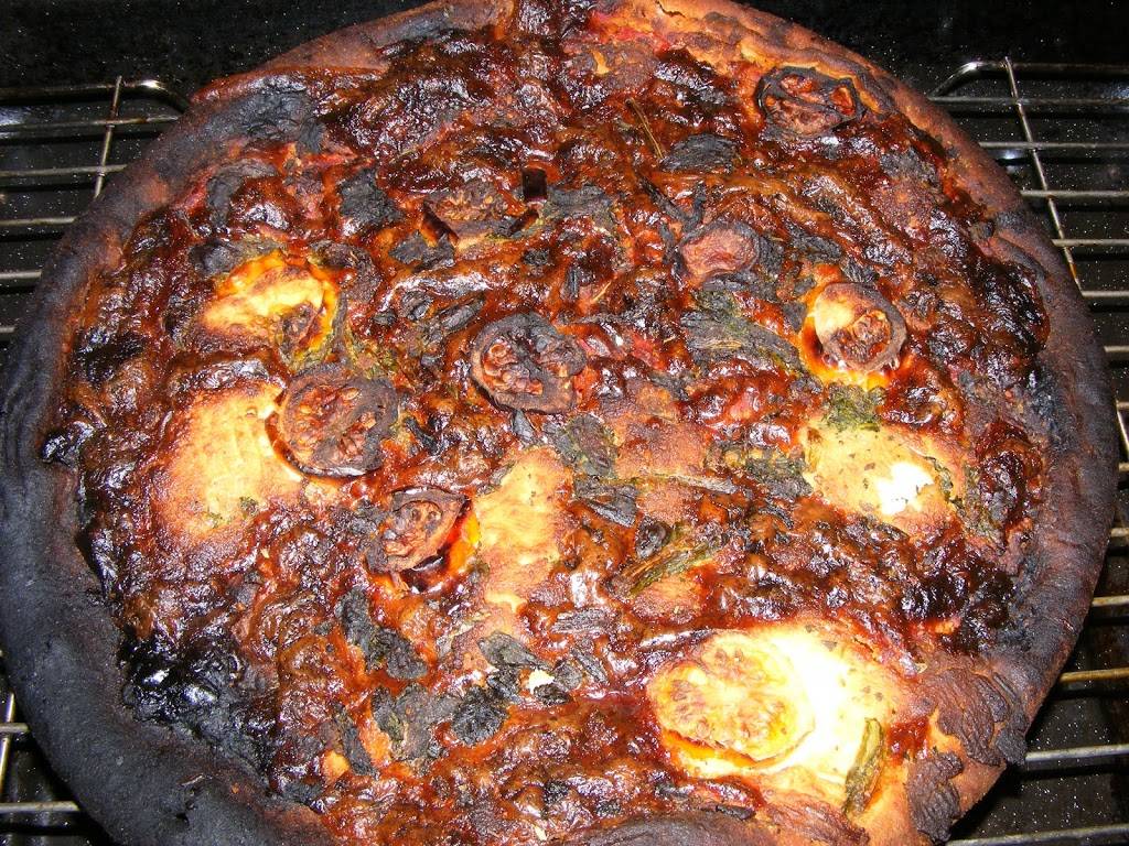 Lucianos Pizzeria | meal takeaway | 123 Southworth St N, Welland, ON L3B 1Z1, Canada | 9057144040 OR +1 905-714-4040