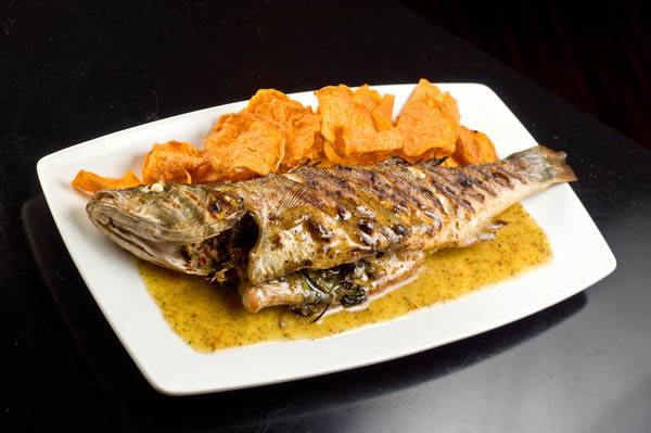 Raku | restaurant | Bethesda Row, 7240 Woodmont Avenue, Bethesda, MD 20814, USA | 3017188680 OR +1 301-718-8680