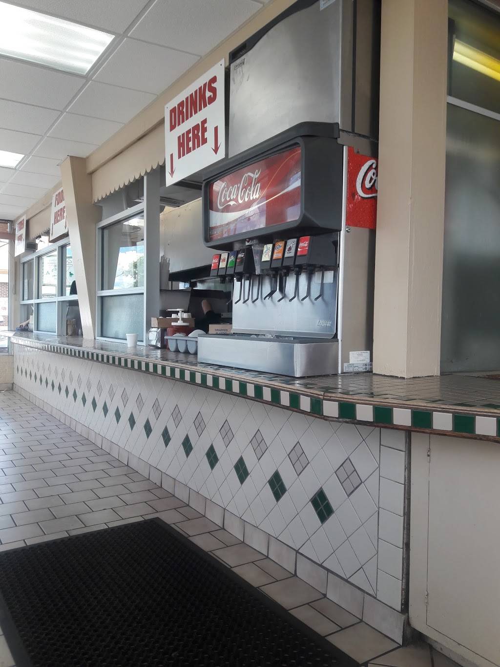 Burger Shake | restaurant | 219 E New Circle Rd, Lexington, KY 40505, USA | 8592994113 OR +1 859-299-4113