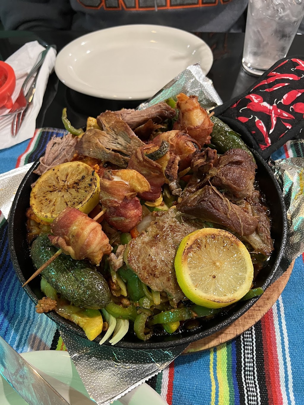 Las Margaritas Mexican Restaurant | restaurant | 519 Avon Belden Rd, Avon Lake, OH 44012, USA | 4406539566 OR +1 440-653-9566