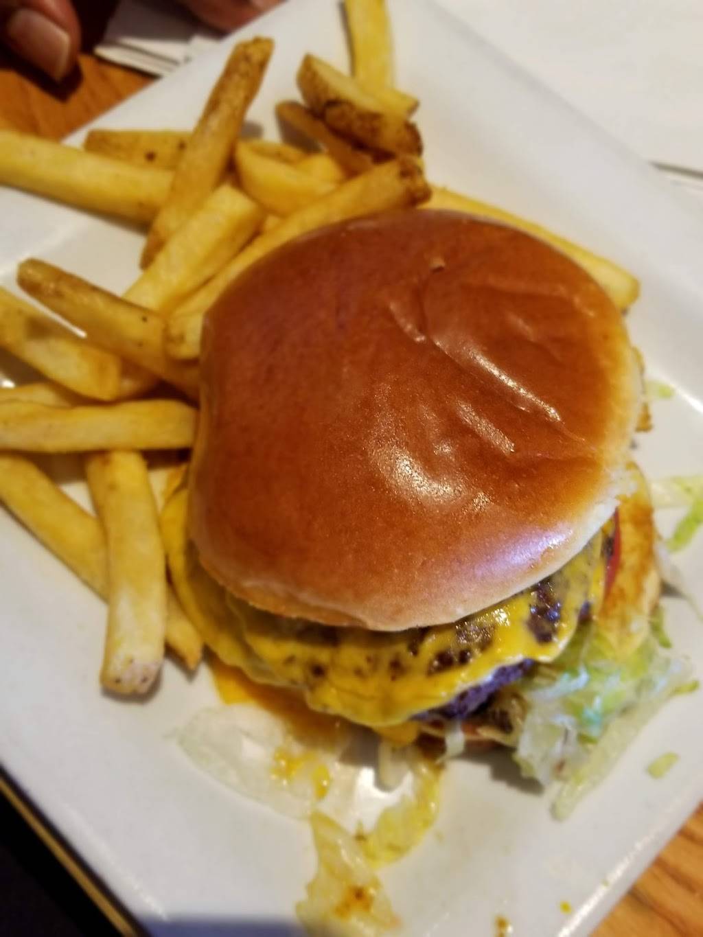 Chilis Grill & Bar | meal takeaway | 939 Saxon Blvd, Orange City, FL 32763, USA | 3867740708 OR +1 386-774-0708