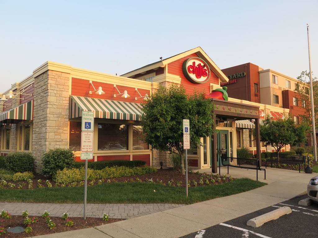Chilis Grill & Bar | meal takeaway | 544 Dekalb Pike, North Wales, PA 19454, USA | 2156999699 OR +1 215-699-9699