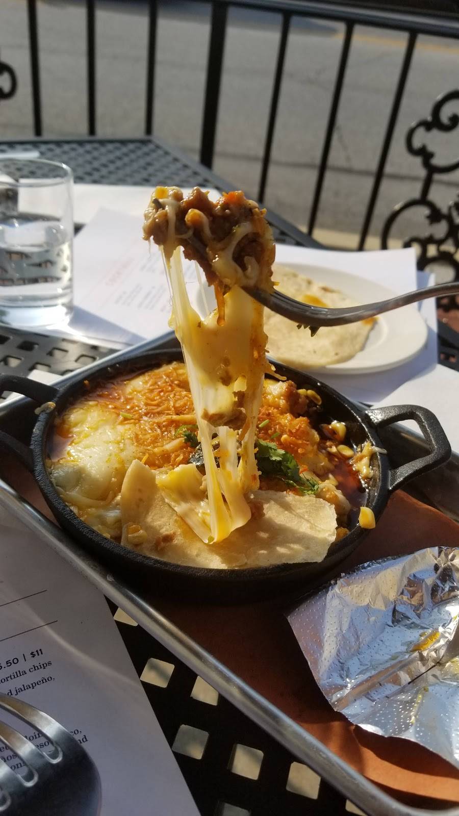 Estrella Tacos y Mas | restaurant | 202 E Lancaster Ave, Downingtown, PA 19335, USA | 4842372423 OR +1 484-237-2423