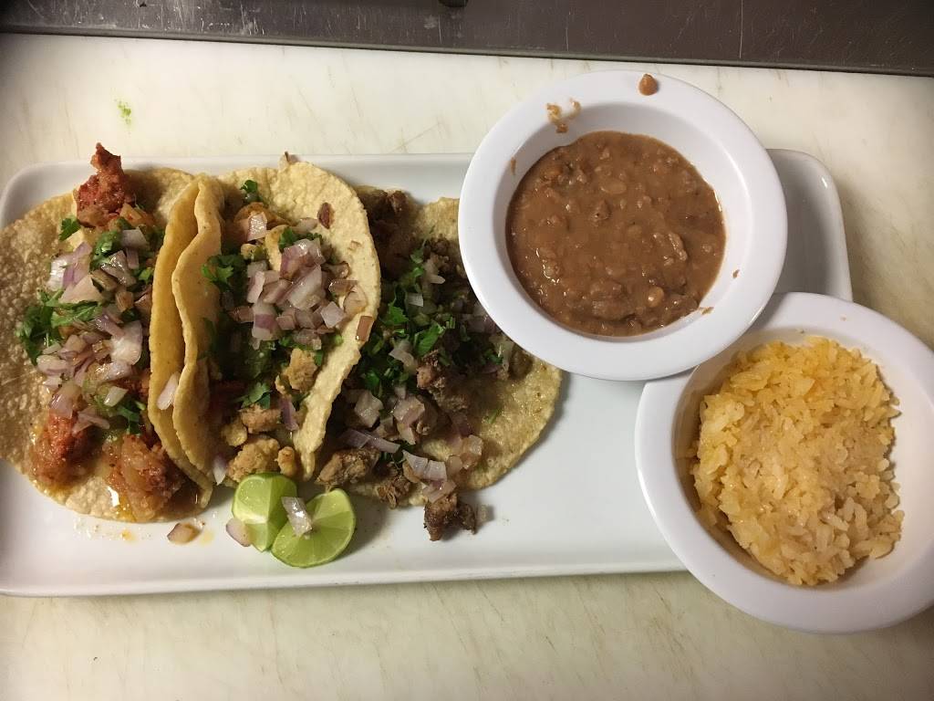 Tacos La Jaiva | restaurant | 1724 N Tustin St, Orange, CA 92865, USA | 7143633999 OR +1 714-363-3999