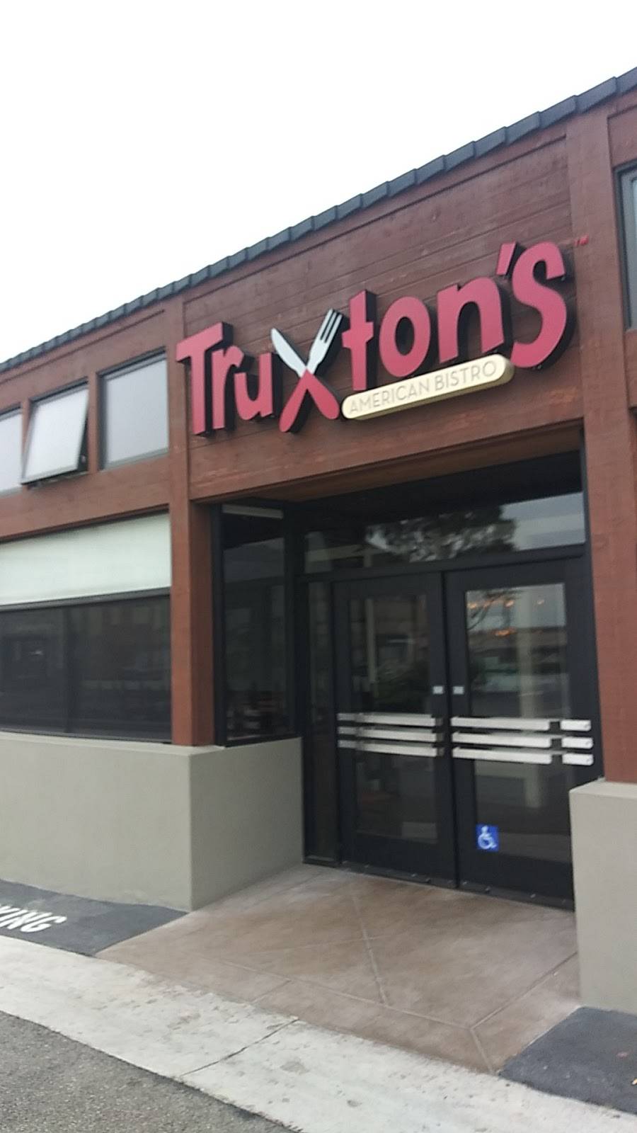 Truxtons American Bistro | restaurant | 24530 Hawthorne Blvd, Torrance, CA 90505, USA | 3103738790 OR +1 310-373-8790