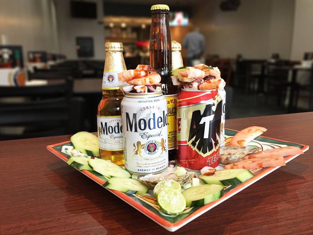 El Tecolote Restaurant | restaurant | 3519 W 26th St, Chicago, IL 60623, USA | 7732771490 OR +1 773-277-1490