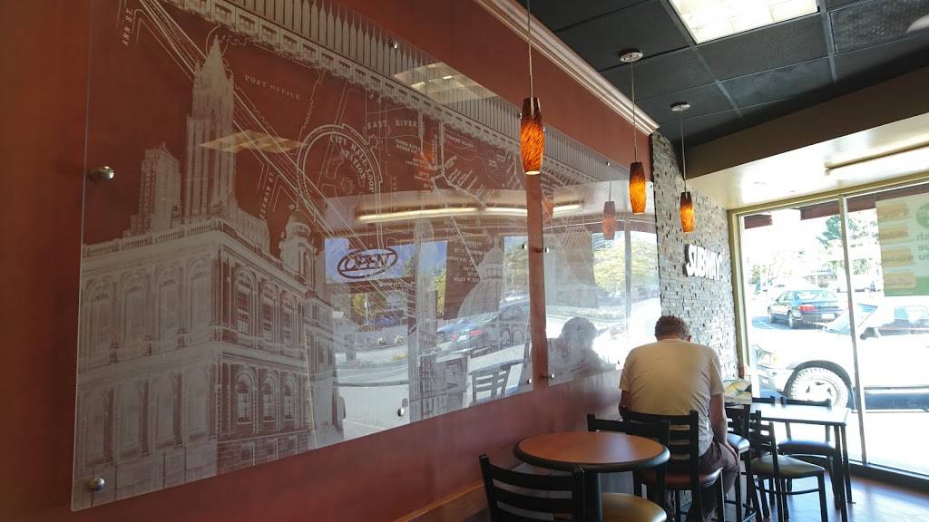 Subway Restaurants | restaurant | 518 Foothill Blvd, La Cañada Flintridge, CA 91011, USA | 8189521782 OR +1 818-952-1782