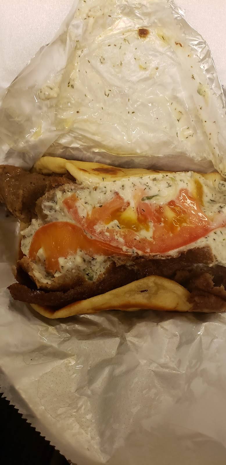 Gyros and Wraps | restaurant | 25680 Aurora Rd, Bedford Heights, OH 44146, USA | 4407353996 OR +1 440-735-3996