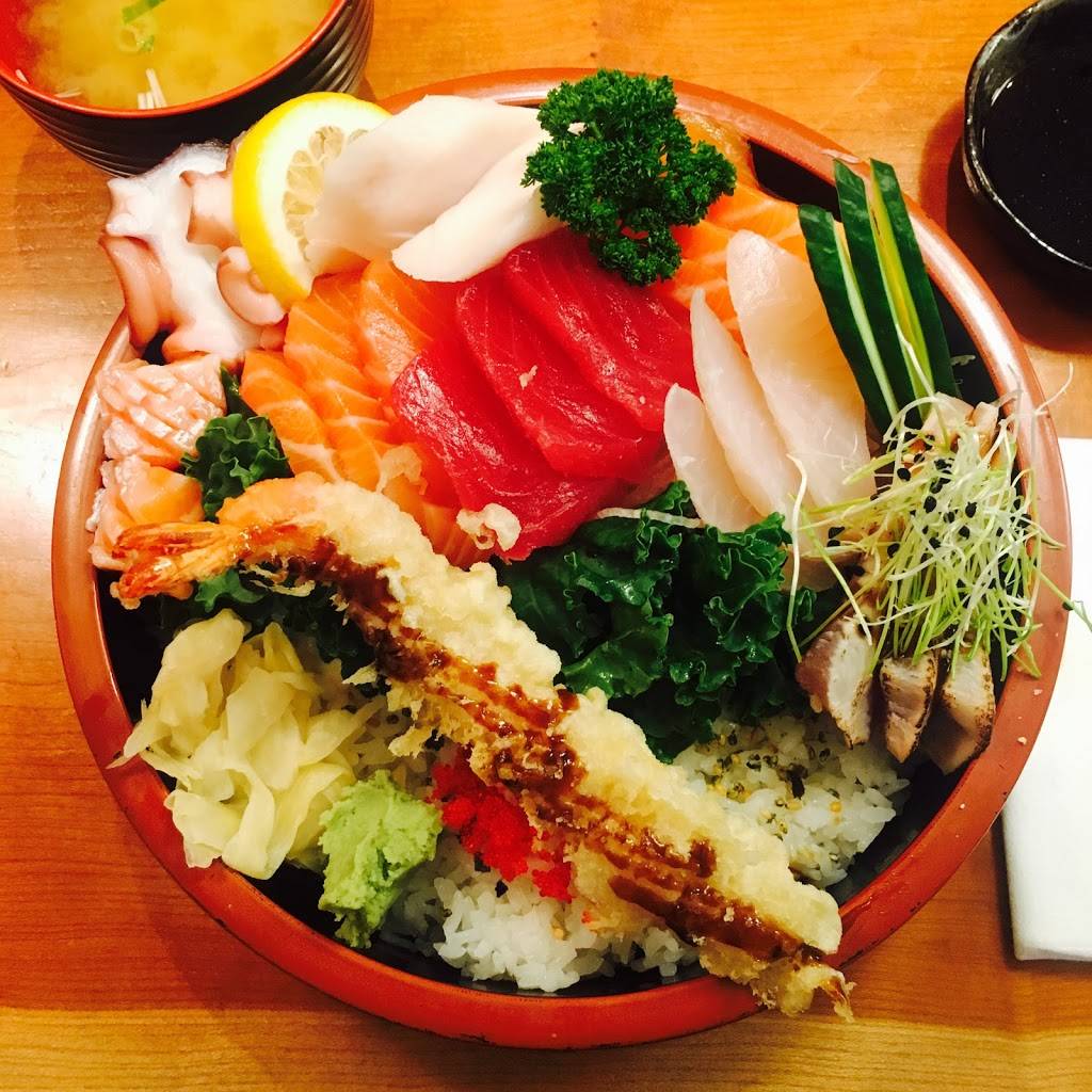 Paper Crane Sushi Bar & Bistro | restaurant | 12975 Keele St #1, King City, ON L7B 1G2, Canada | 6476935831 OR +1 647-693-5831