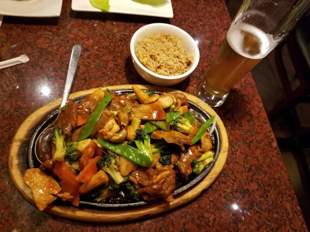 Ginger Red Asian Bistro | restaurant | 7500 Jackson Arch Dr, Mechanicsville, VA 23111, USA | 8044277256 OR +1 804-427-7256