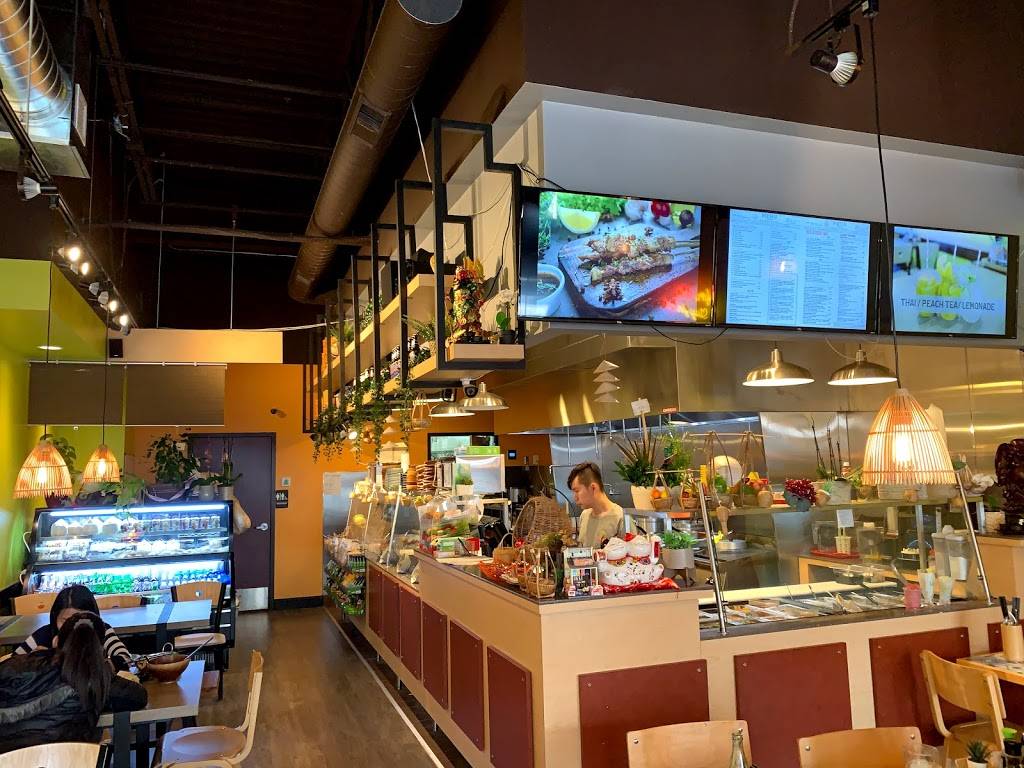 Rolls & Bowls Asian Cook House | restaurant | 9656 Colorado Ln N, Brooklyn Park, MN 55445, USA | 7637628931 OR +1 763-762-8931