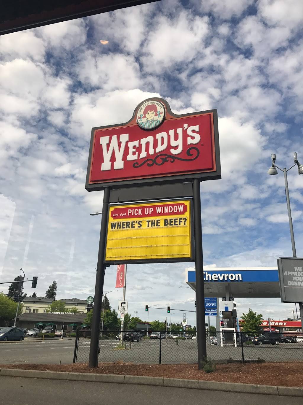 Wendys | restaurant | 11744 Lake City Way NE, Seattle, WA 98125, USA | 2063655167 OR +1 206-365-5167